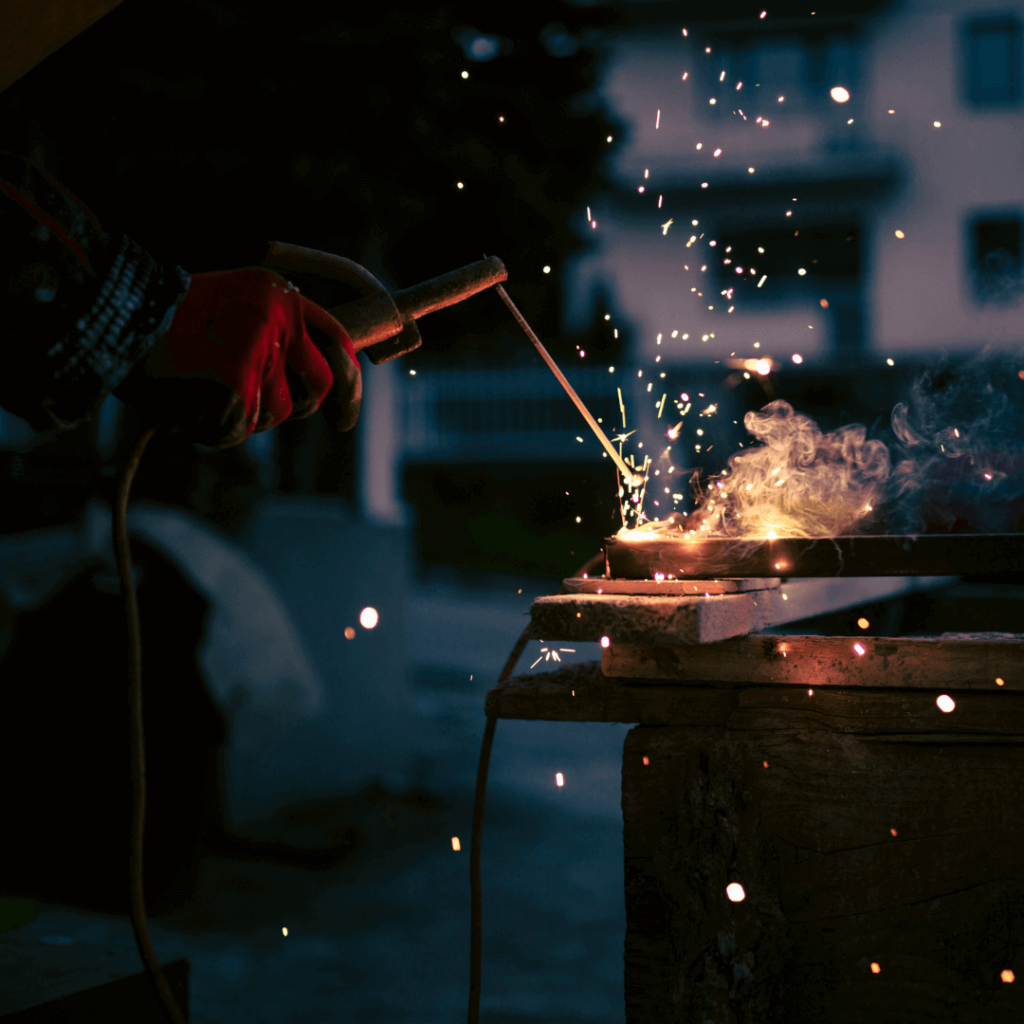 Why Alien Engineered Products is the Best Choice for Mobile Welding and Fabrication in Ocala, Florida